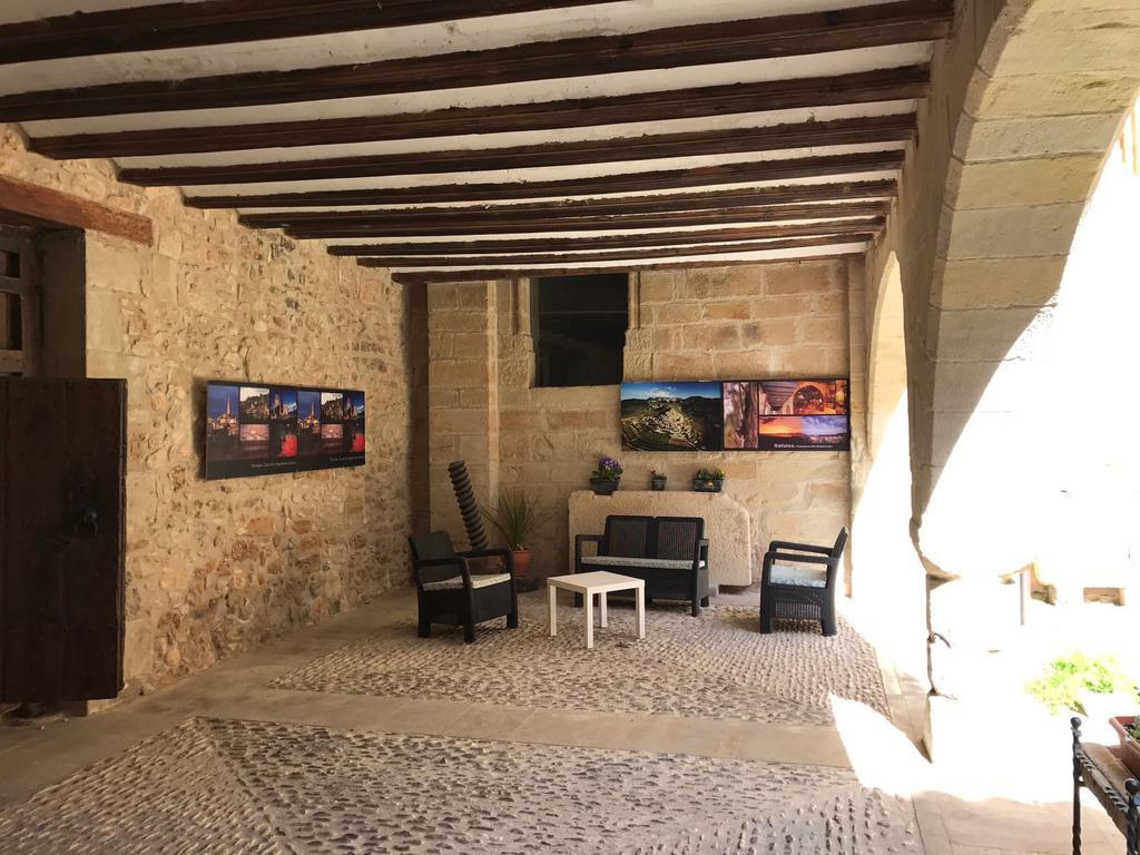 Hospederia Virgen De La Fuente Hotel Peñarroya de Tastavins Екстериор снимка