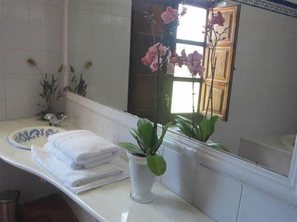 Hospederia Virgen De La Fuente Hotel Peñarroya de Tastavins Екстериор снимка