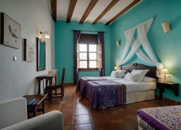 Hospederia Virgen De La Fuente Hotel Peñarroya de Tastavins Екстериор снимка