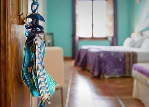 Hospederia Virgen De La Fuente Hotel Peñarroya de Tastavins Екстериор снимка